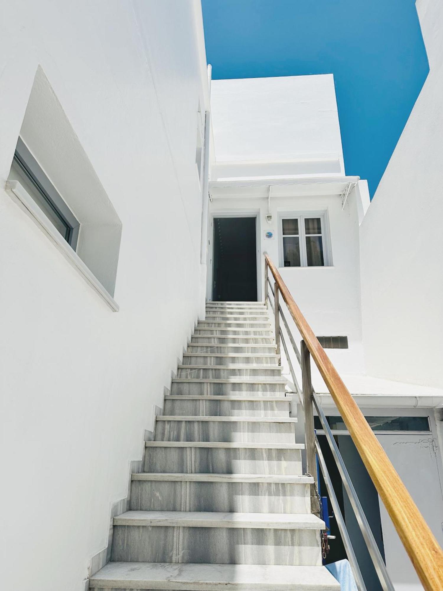 Kirki Rooms By The Sea Páros Exterior foto